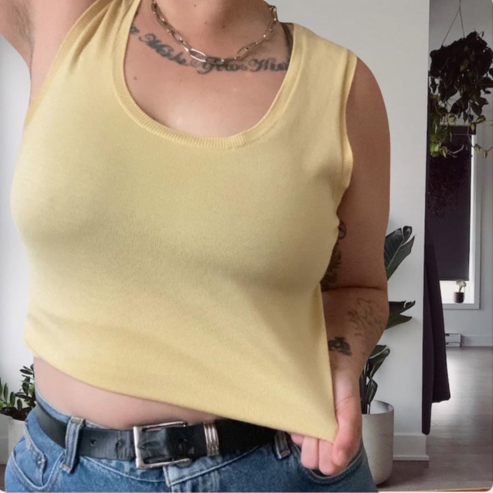 Vintage 90’s Silk Sunny Preppy Stretchy Tank Blouse Yellow Medium